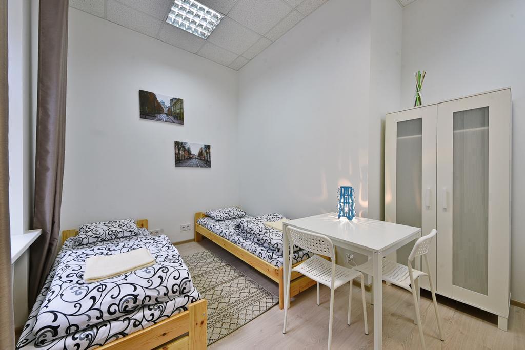 Laisves Avenue Hostel "Easy Kaunas" المظهر الخارجي الصورة